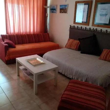 Stunning With Pool In South Tenerife Es Appartamento *