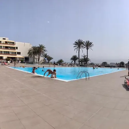 Appartamento Stunning With Pool In South Tenerife Es Costa Del Silencio